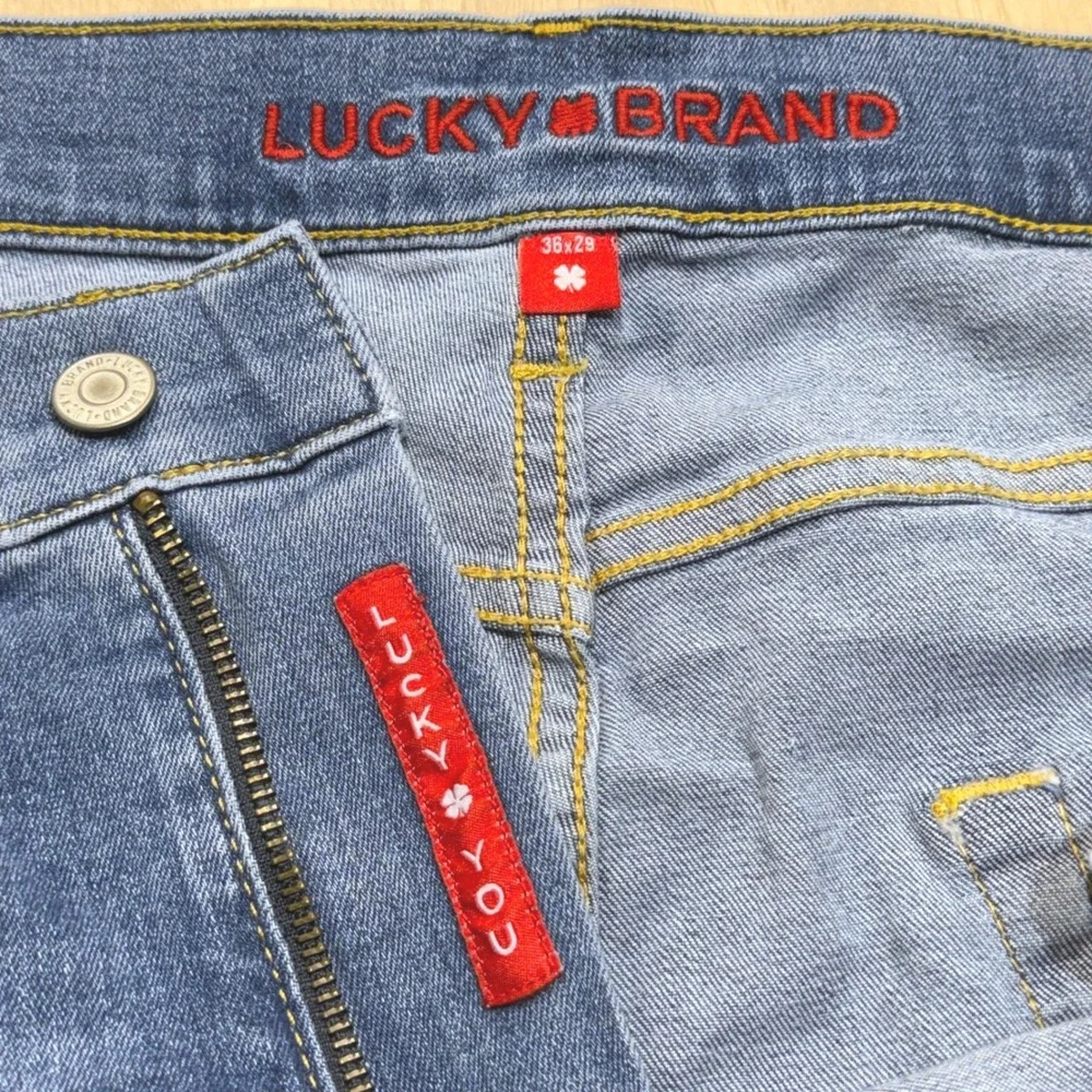 Lucky Brand 223 Straight Leg Men Blue Denim Jeans 36x29 Medium Wash Stretch NWOT